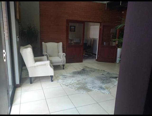 Office property to rent in BRACKENHURST